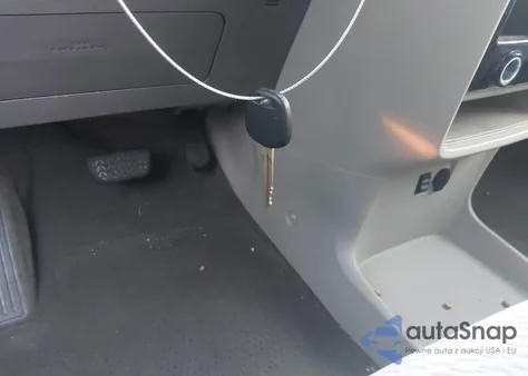 2011 Toyota Sienna Le from USA, damaged, VIN 5TDKK3DC4BS172735